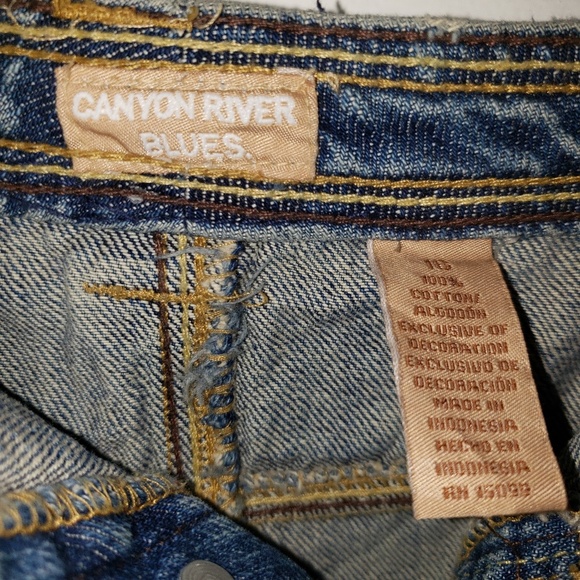 Skirt - Picture 3 of 3